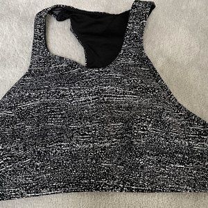 Lululemon Pace Perfect Bra Air Time White Black Size 10